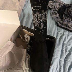 Brand new dolls kills fur boots